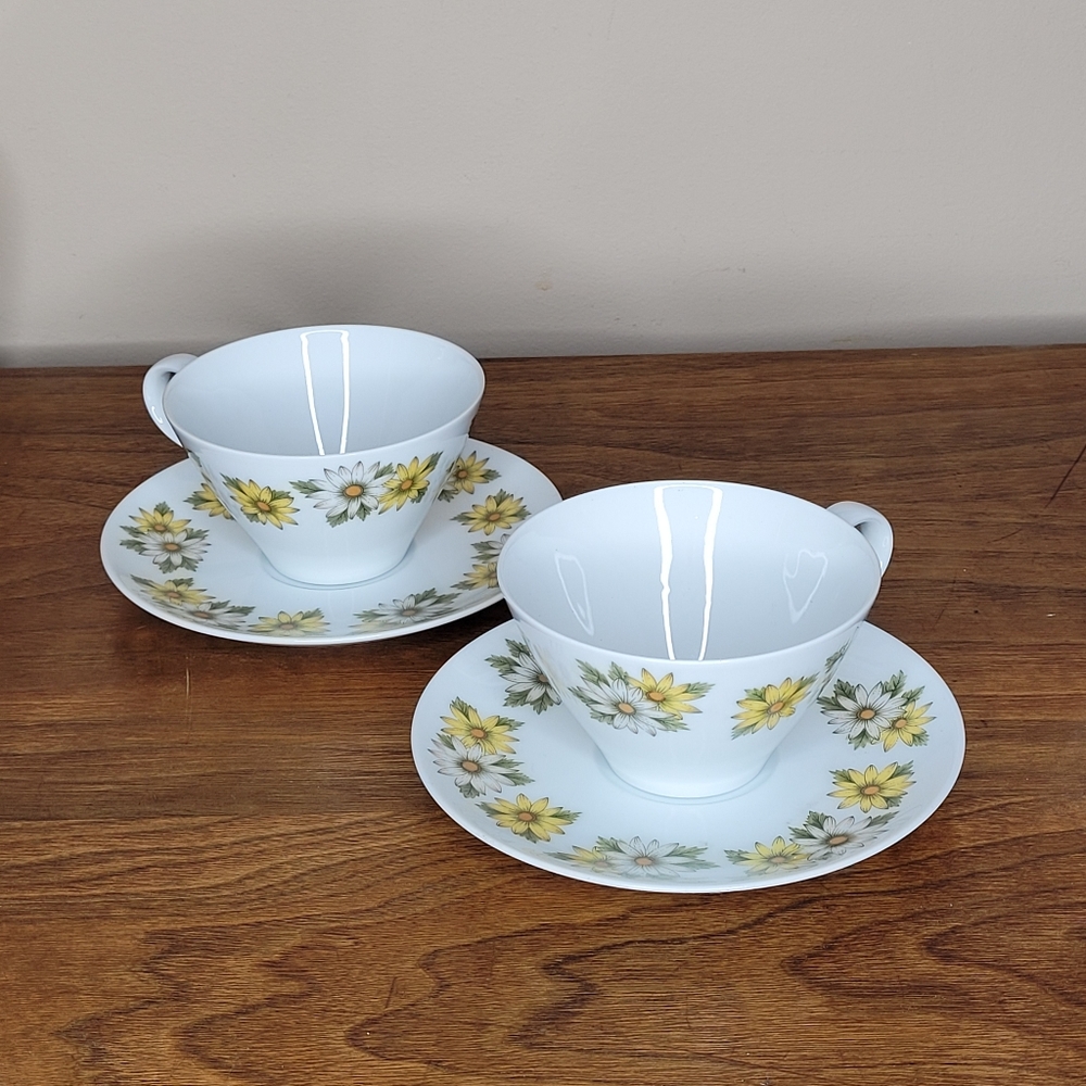 Vtg Noritake Cookin Serve China Daisy Pattern (Marguerite) 2 tea cups & saucers - Picture 3 of 9